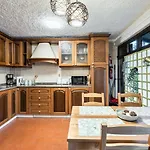 Banyan Tree Tatil Evi *