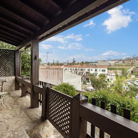 Banyan Tree Tatil Evi *